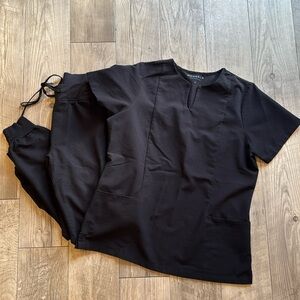 Women’s Mandala Black Scrub Set